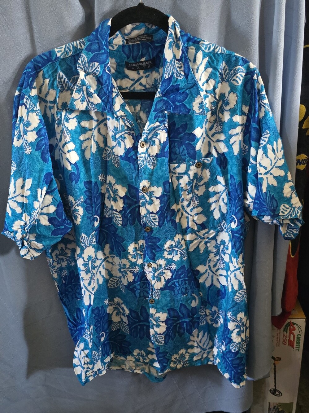 Hawaiian Pace - Blue Floral Short Sleeve